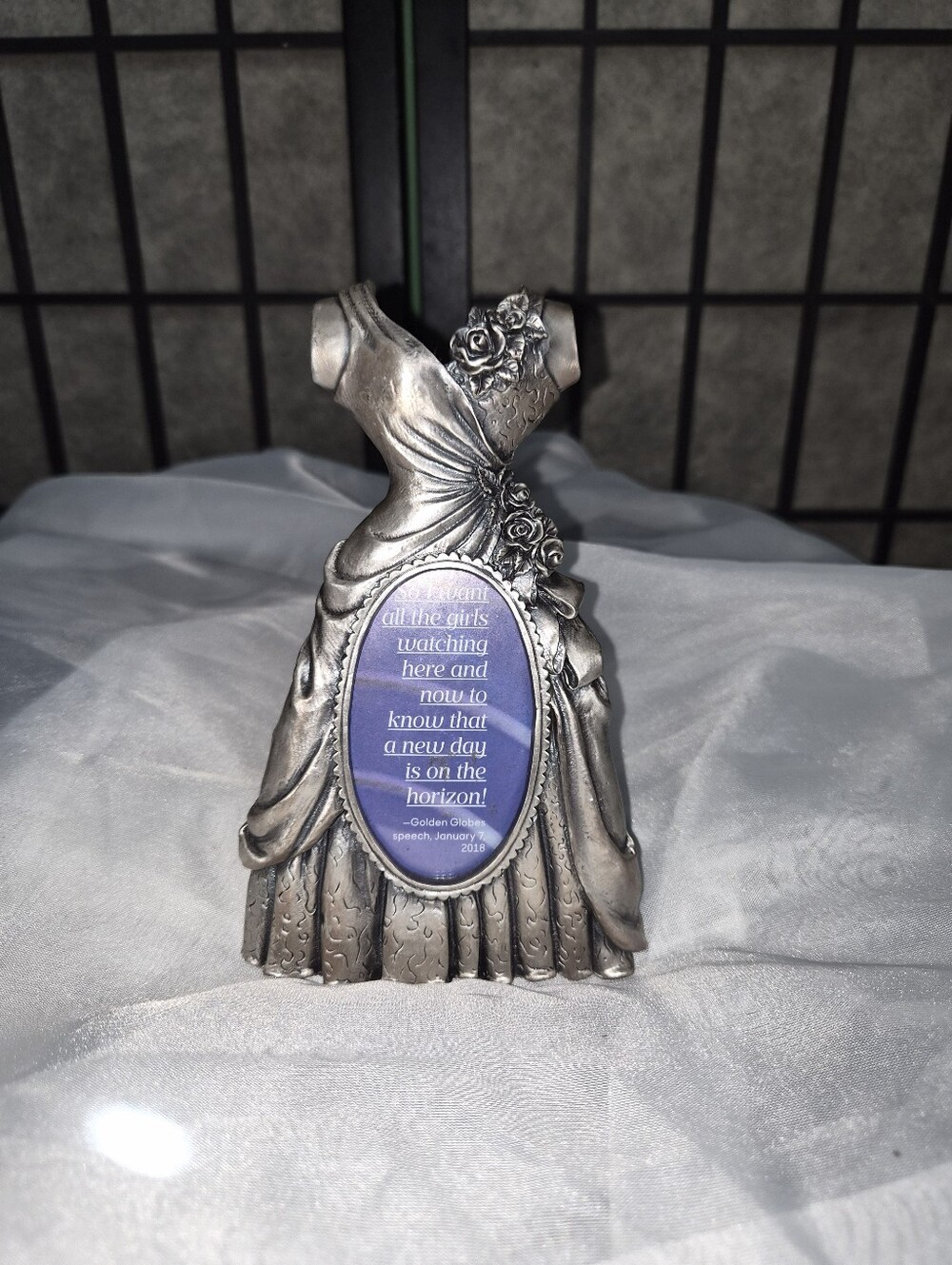 Vintage Ganz Treasured Memories Pewter Dress Picture Frame